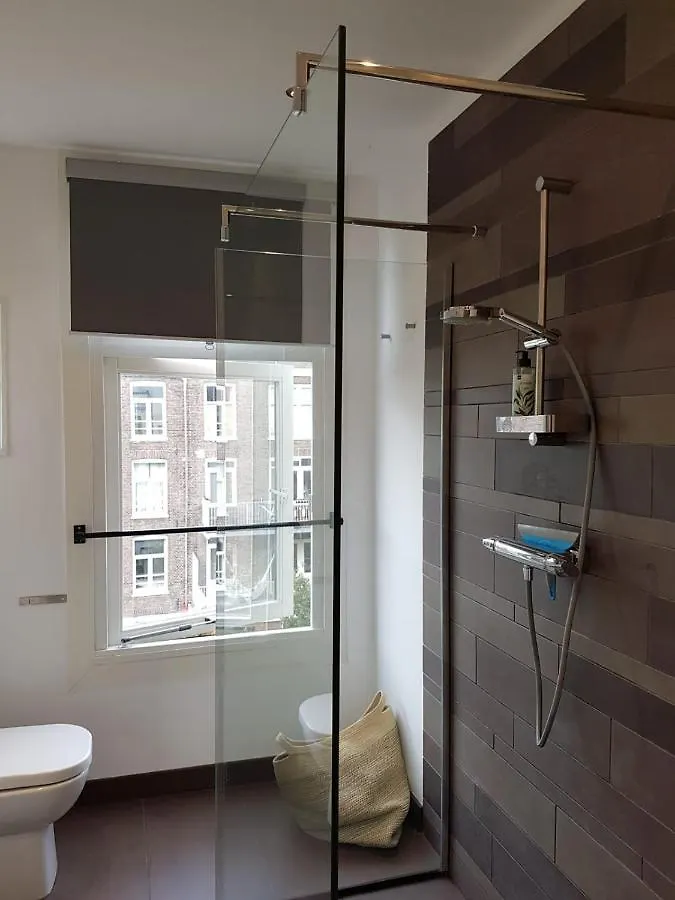 The Superstay Boutique Guestroom Amsterdam