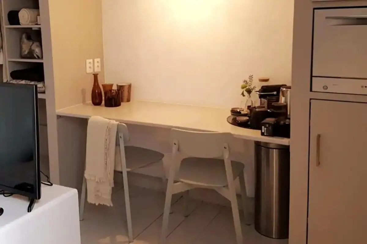 Bed & Breakfast The Superstay Boutique Guestroom Amsterdam Netherlands
